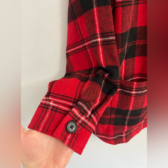 Charter Club Plaid Shirt Red and Black Jacket Shacket Size Medium - Picture 11 of 14
